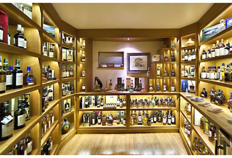 Cửa hàng rượu vang Tuấn Anh Chivas