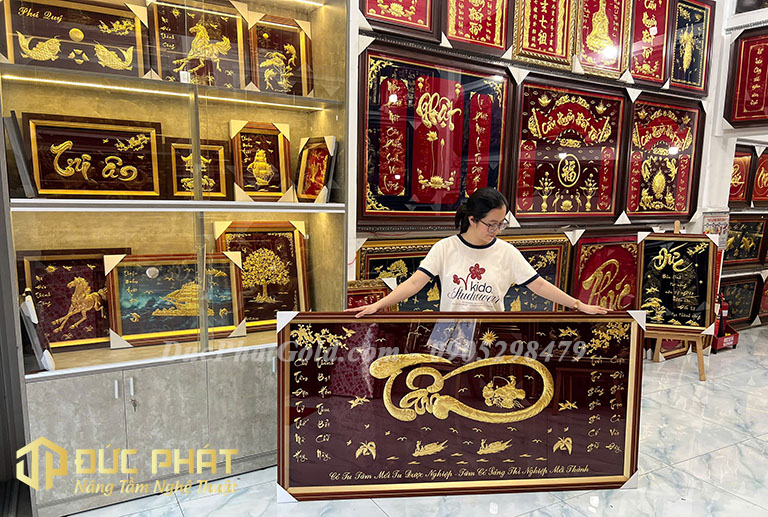 cửa hàng bán tranh dát vàng hiện đại ở TPHCM cửa hàng bán tranh dát vàng hiện đại ở TPHCM